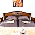 Spacious Apartment 5 Minutes To Wiener Stadthalle