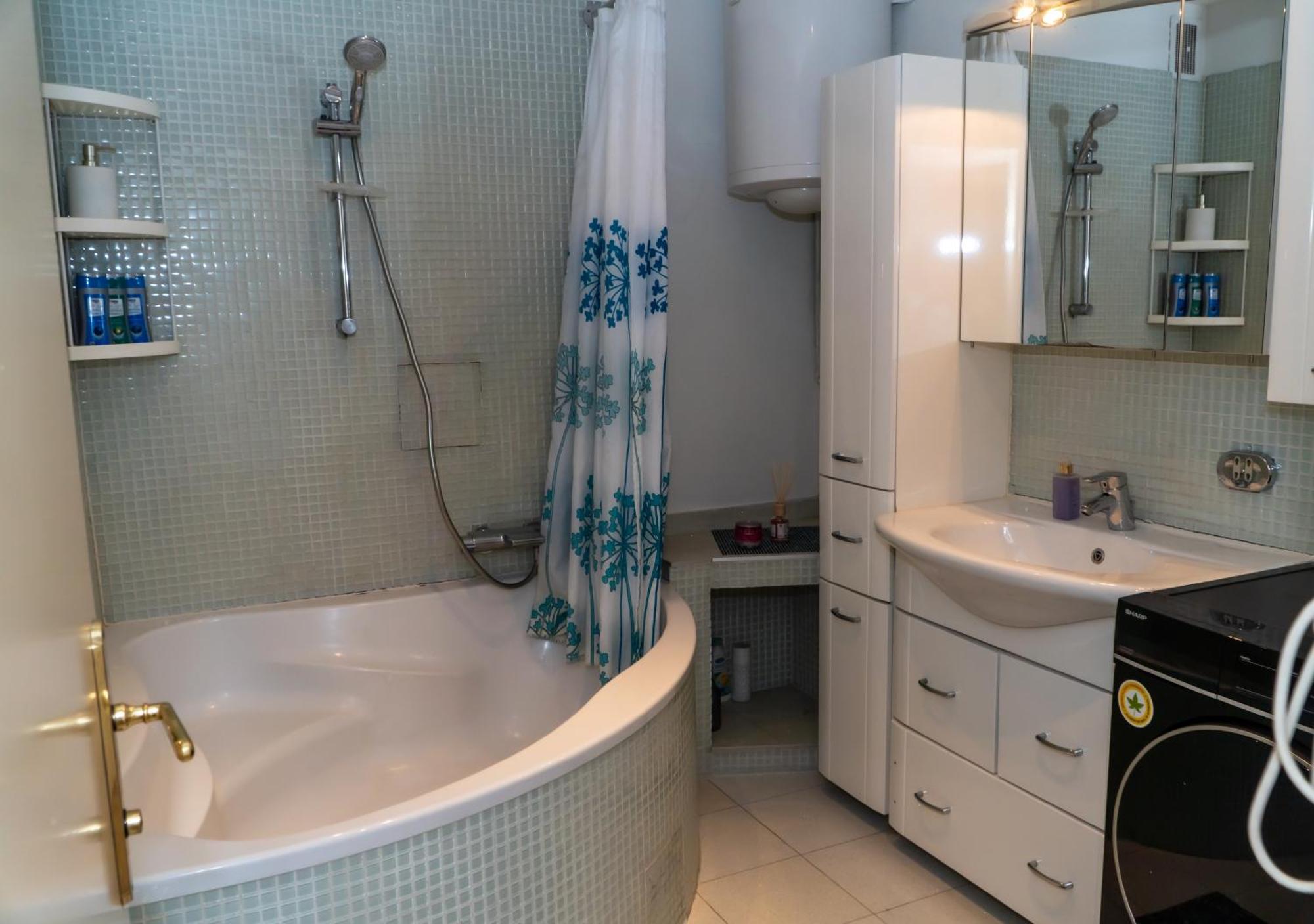 Apartment Spacious 5 Minutes To Wiener Stadthalle